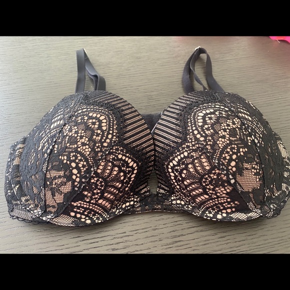 Victoria’s Secret Dream Angels Push-up Bra 34D - Picture 2 of 5